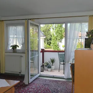 Apartment Mittl