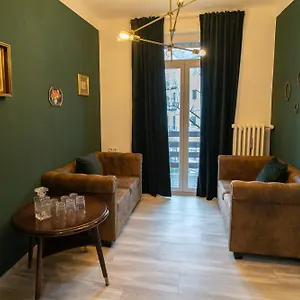 Apartment 180Qm City-Apartment Zentral, Modern Und Mit Parkplatz